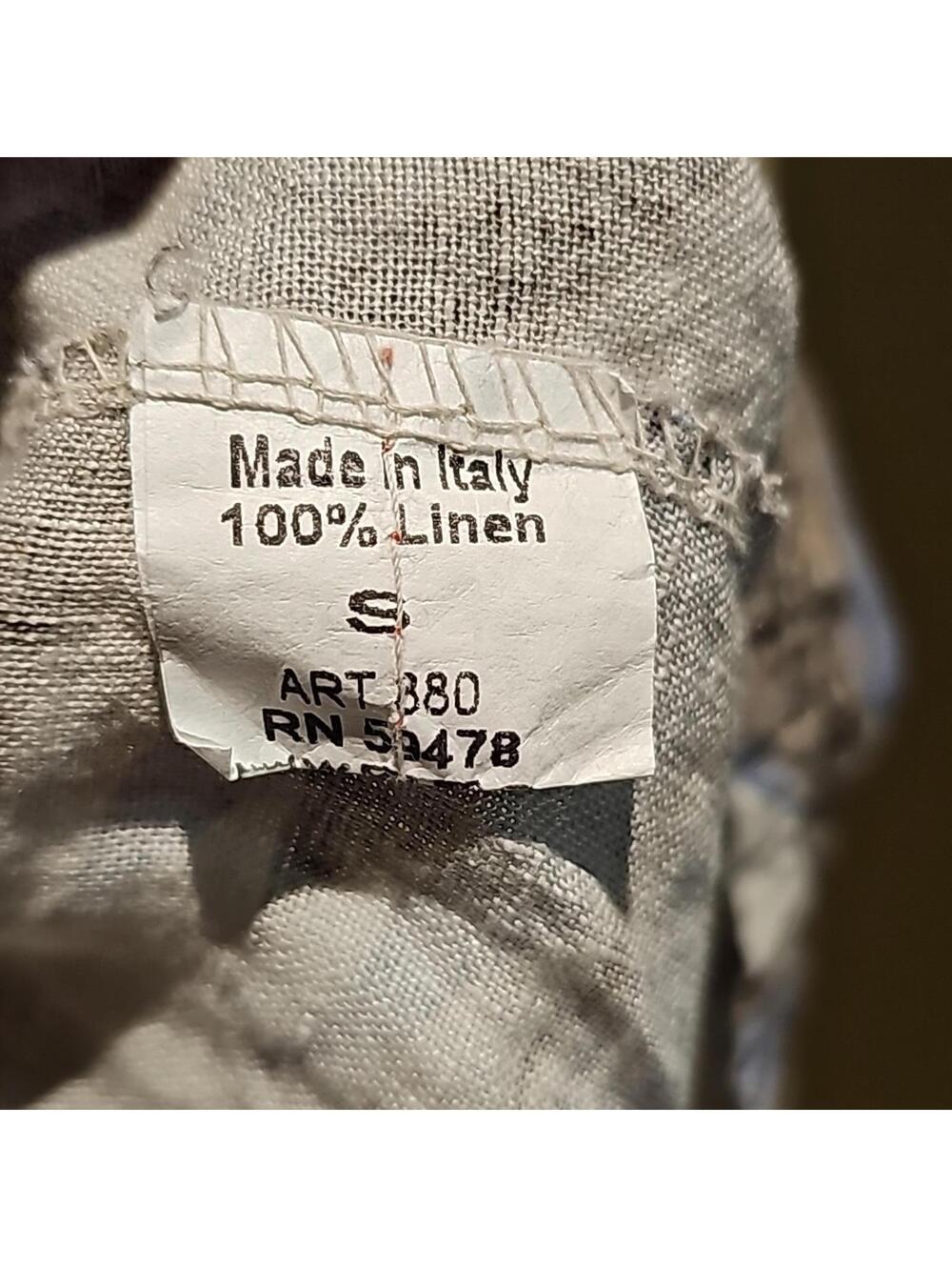 Terzo Millennio linen Italian blouse w/  hi/low cut and back button detail. SZ S - Picture 4 of 6